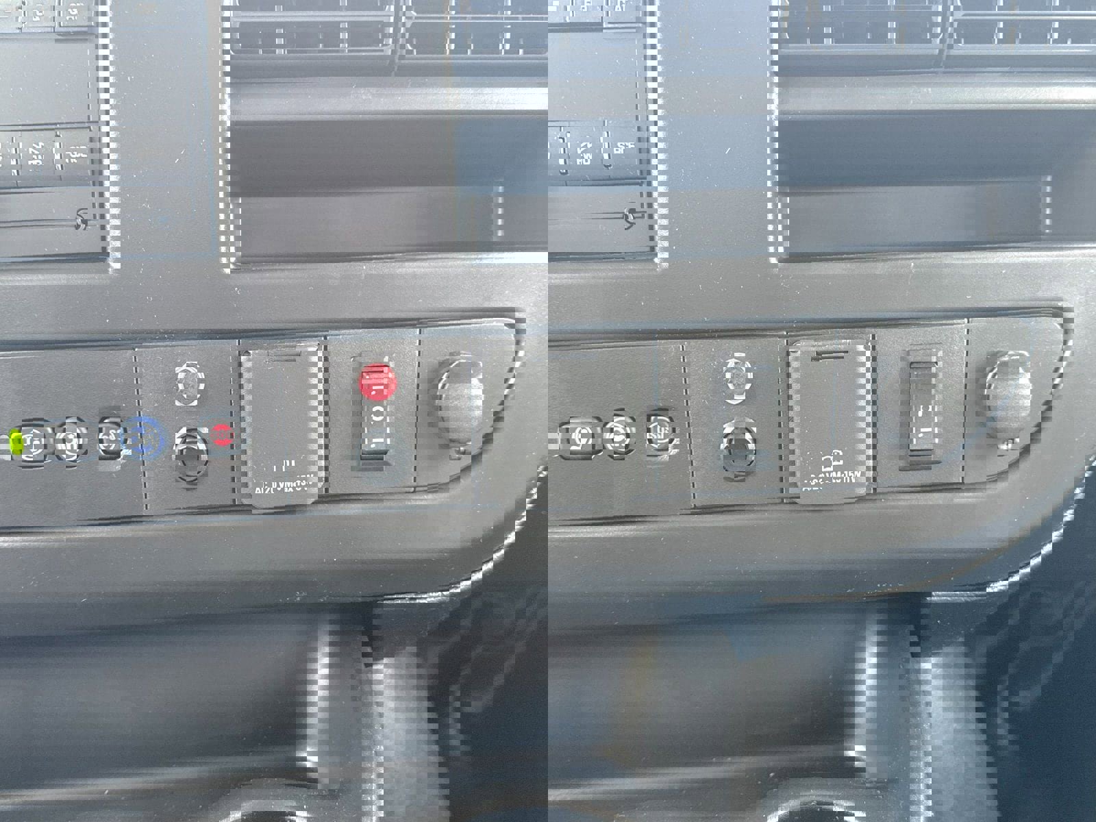 New 2025 Chevrolet Express 4500 w/ Power Convenience Package image 52