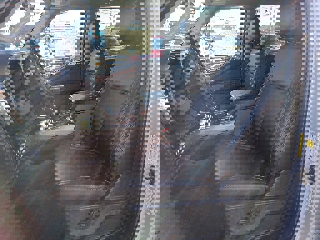 New 2026 Ford F250 Lariat w/ Tremor Off-Road Package image 10