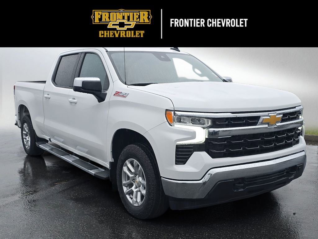 Used 2024 Chevrolet Silverado 1500 LT w/ Z71 Off-Road Package AWD/4WD image 1