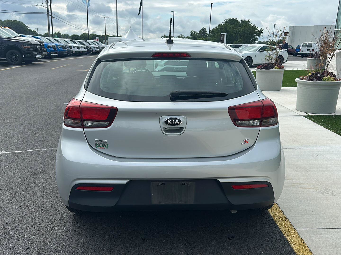 Used 2020 Kia Rio S FWD image 6