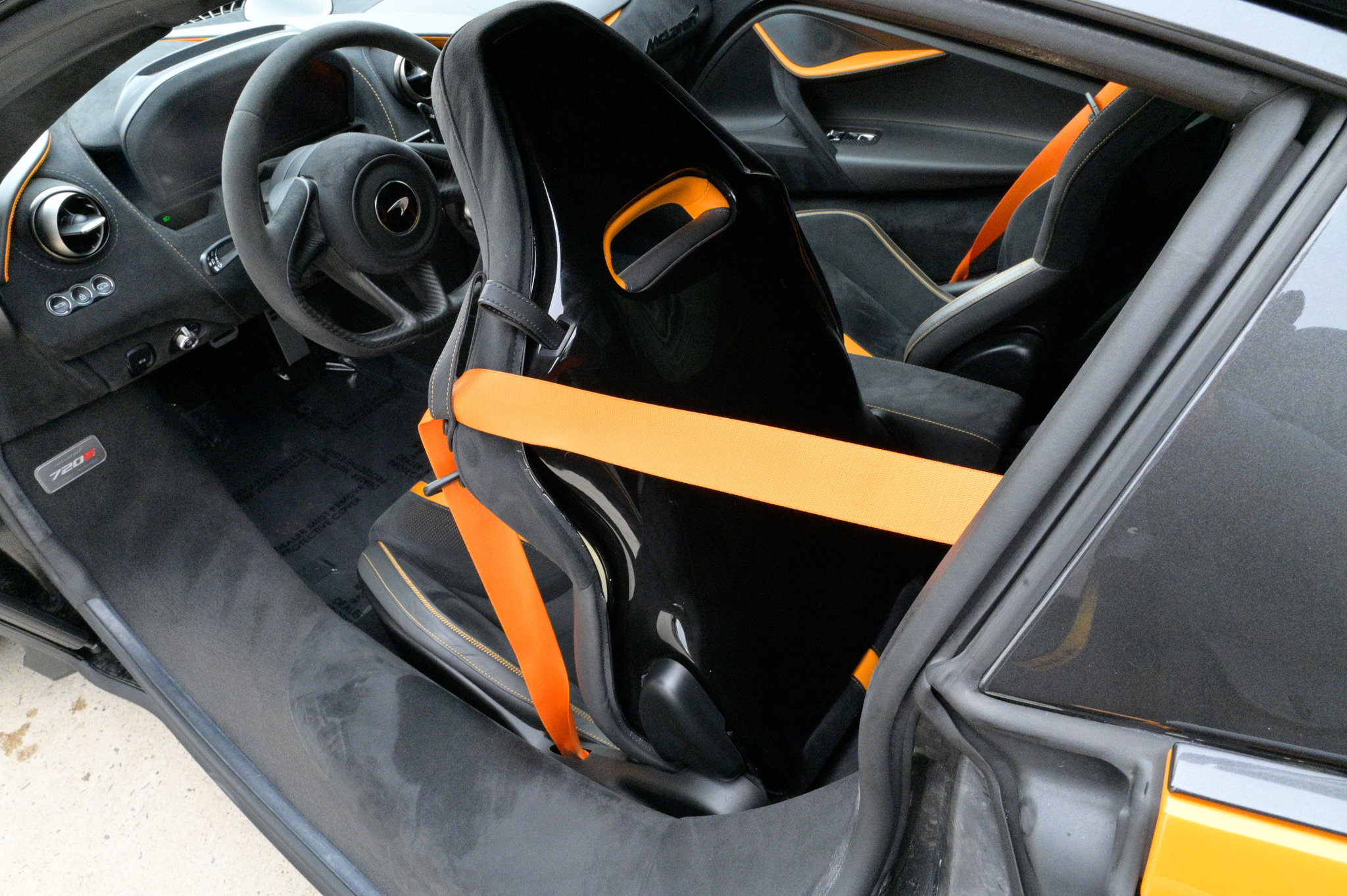 Used 2020 McLaren 720S Performance image 21