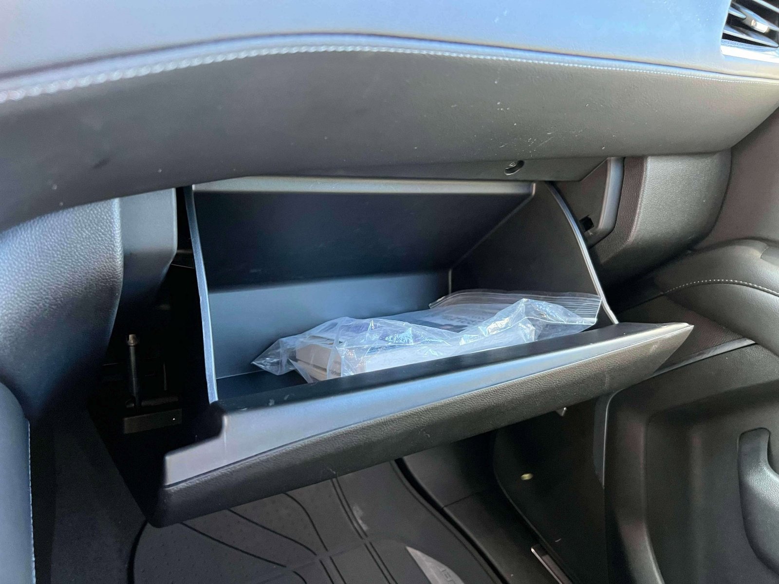 Used 2021 Chevrolet Tahoe Z71 image 30