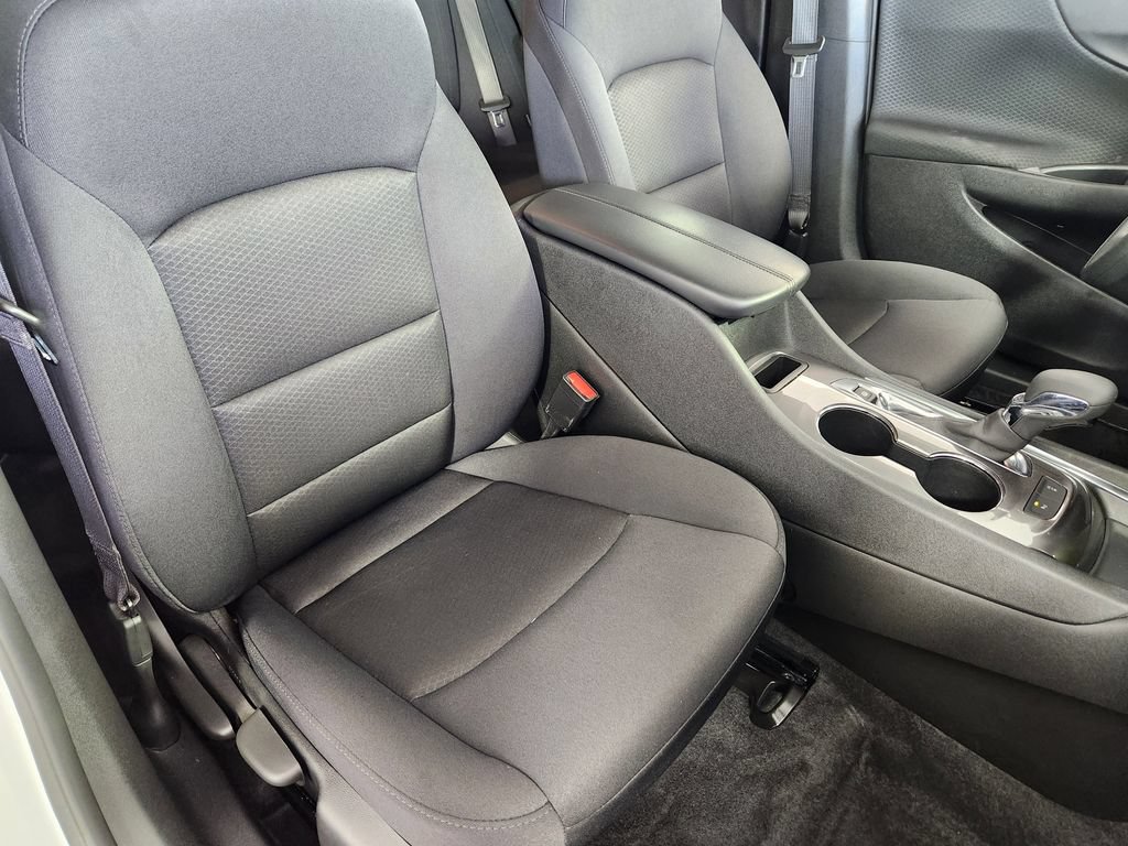 Used 2025 Chevrolet Malibu LT FWD image 11