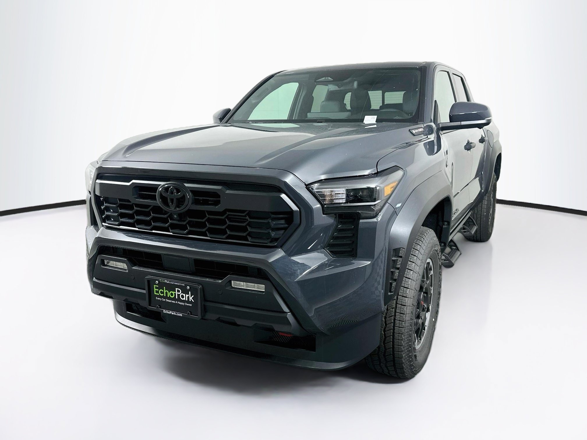 Used 2026 Toyota Tacoma TRD Off-Road w/ TRD Off Road Premium Package AWD/4WD image 3