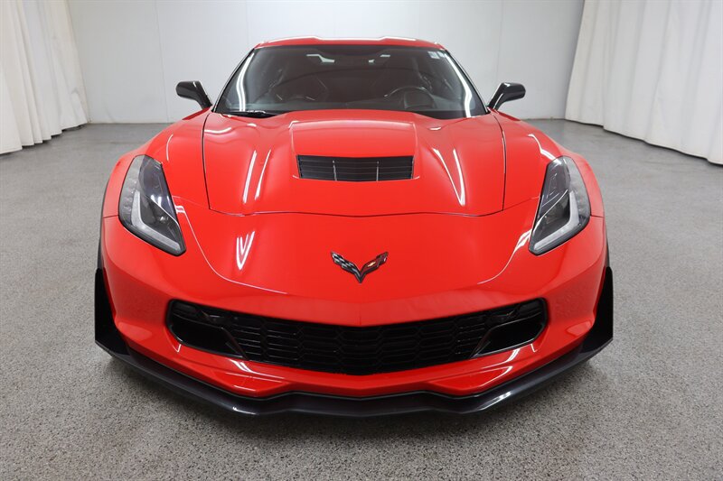 Used 2019 Chevrolet Corvette Grand Sport RWD image 2