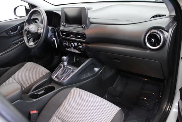 Used 2023 Hyundai Kona SE FWD image 25