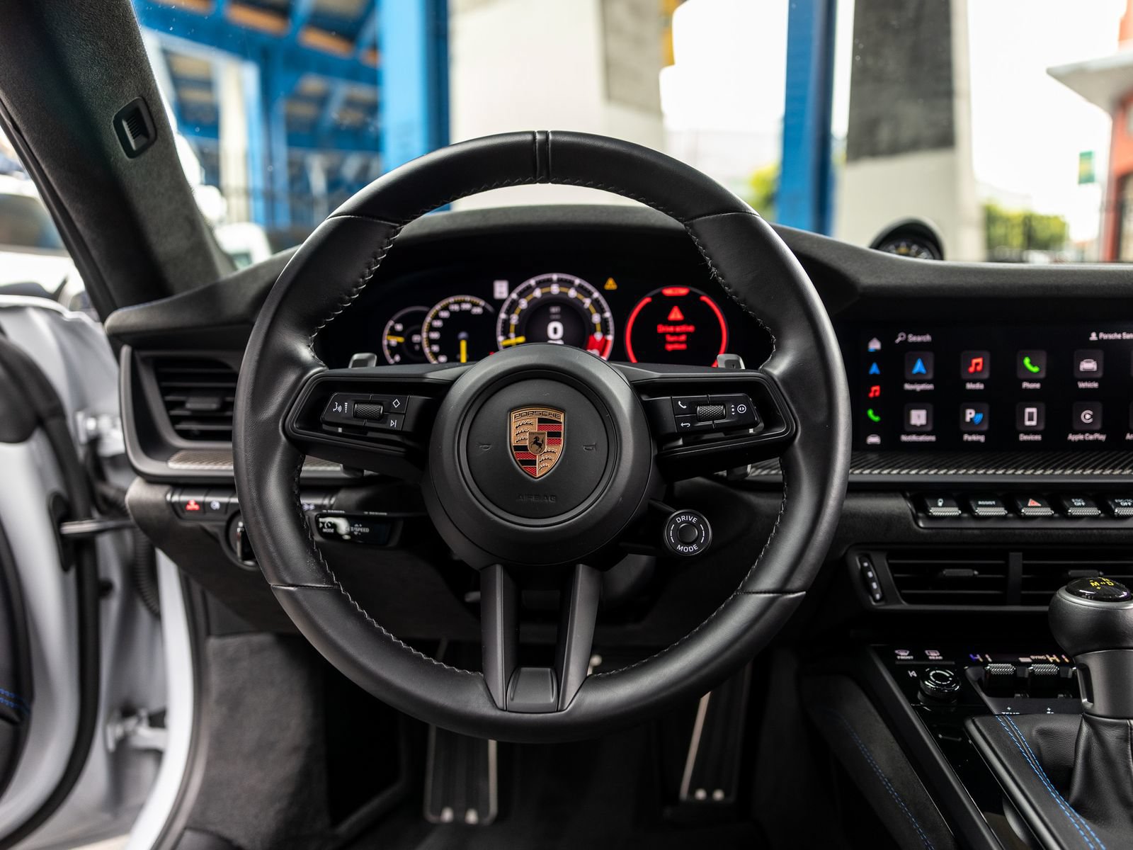 Certified 2025 Porsche 911 GT3 RWD image 6