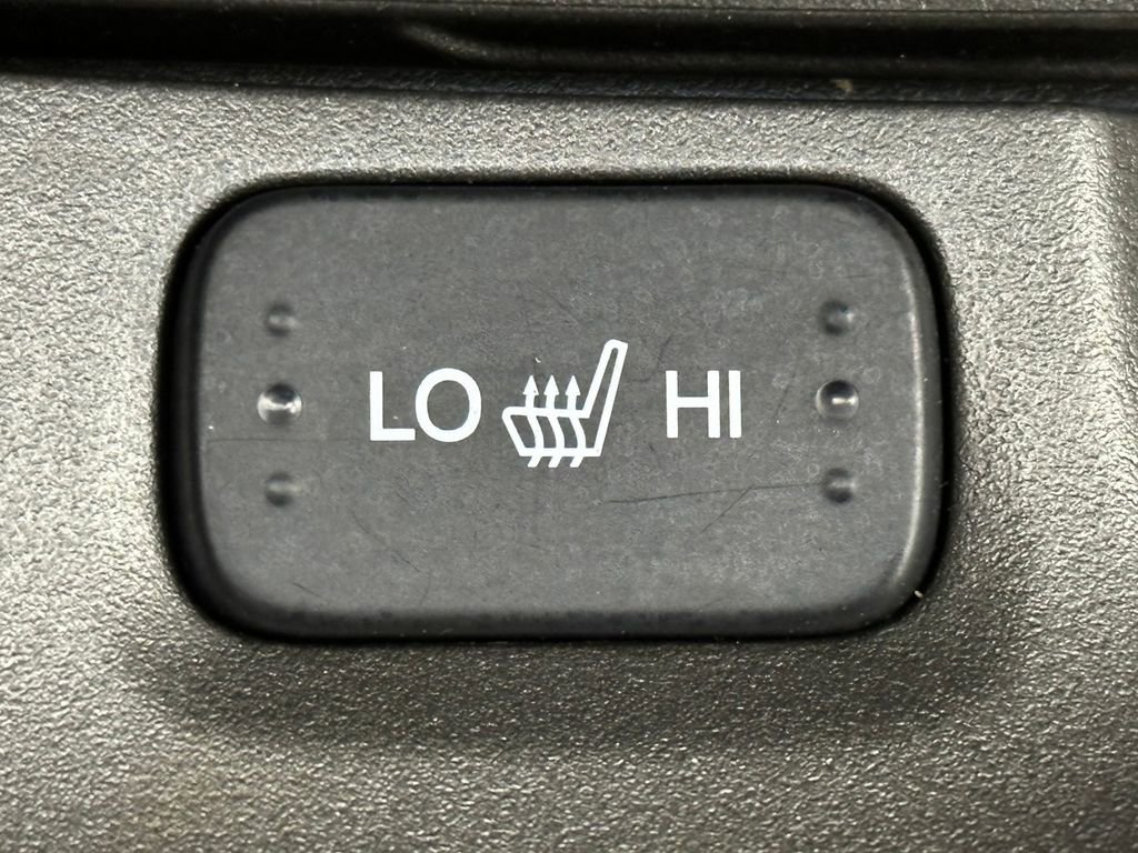 Used 2011 Honda Accord EX-L image 37