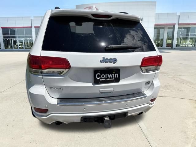 Used 2017 Jeep Grand Cherokee Overland AWD/4WD image 4