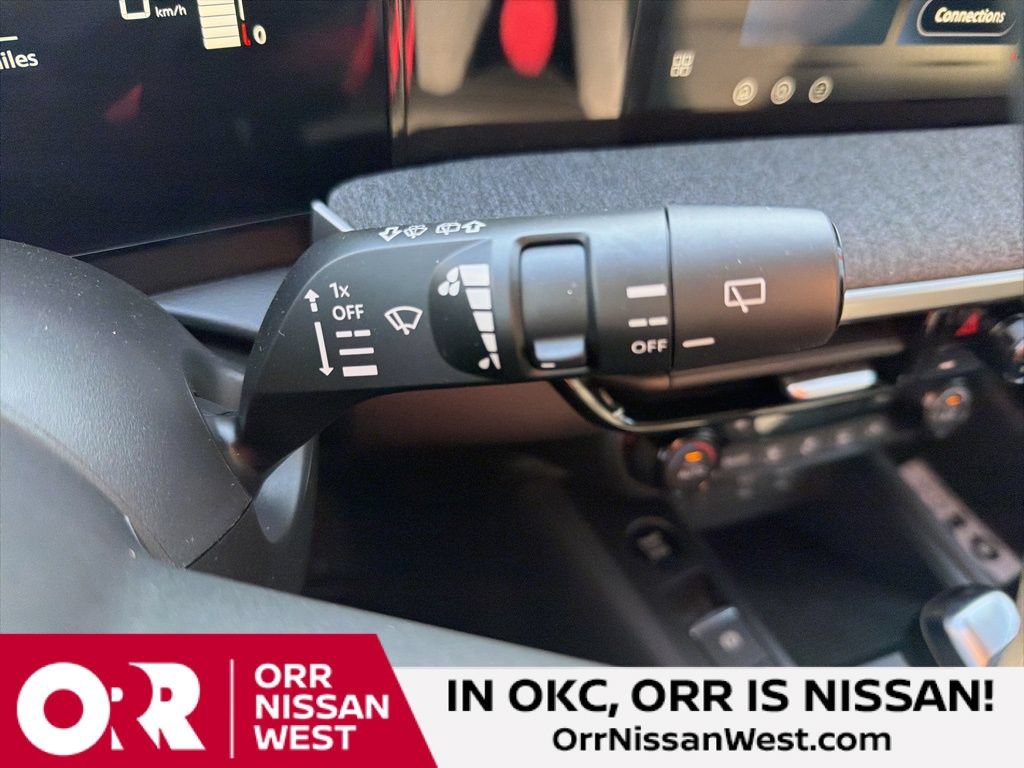 New 2026 Nissan Kicks SV w/ SV Premium Package AWD/4WD image 29