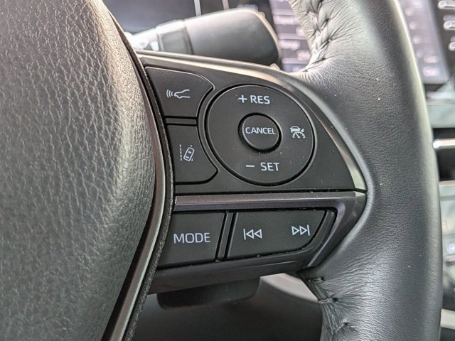 Used 2023 Toyota Camry SE FWD image 12