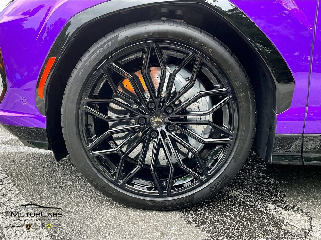 Used 2026 Lamborghini Urus SE AWD/4WD image 9