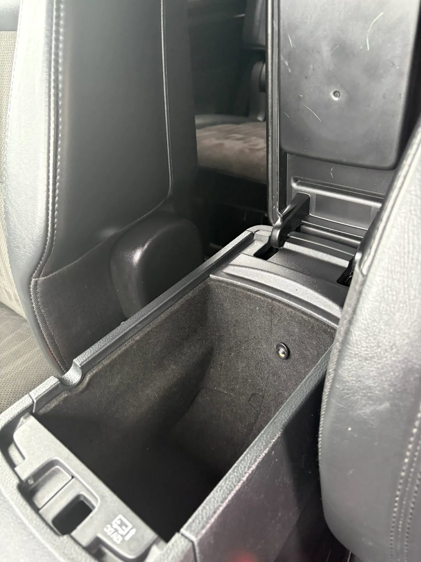 Used 2019 Dodge Durango GT AWD/4WD image 25