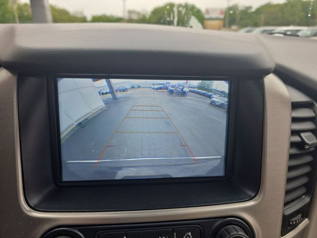 Used 2018 GMC Yukon Denali w/ Denali Ultimate Package AWD/4WD image 25
