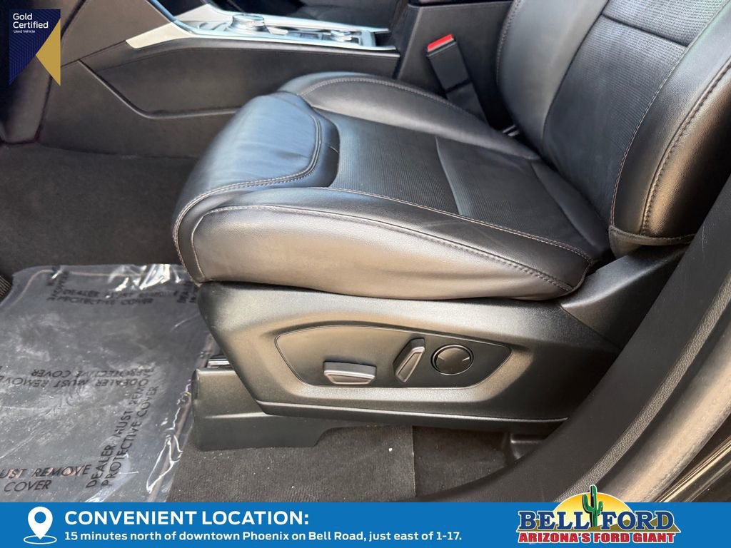 Certified 2023 Ford Explorer Platinum w/ Class IV Trailer Tow Package image 21