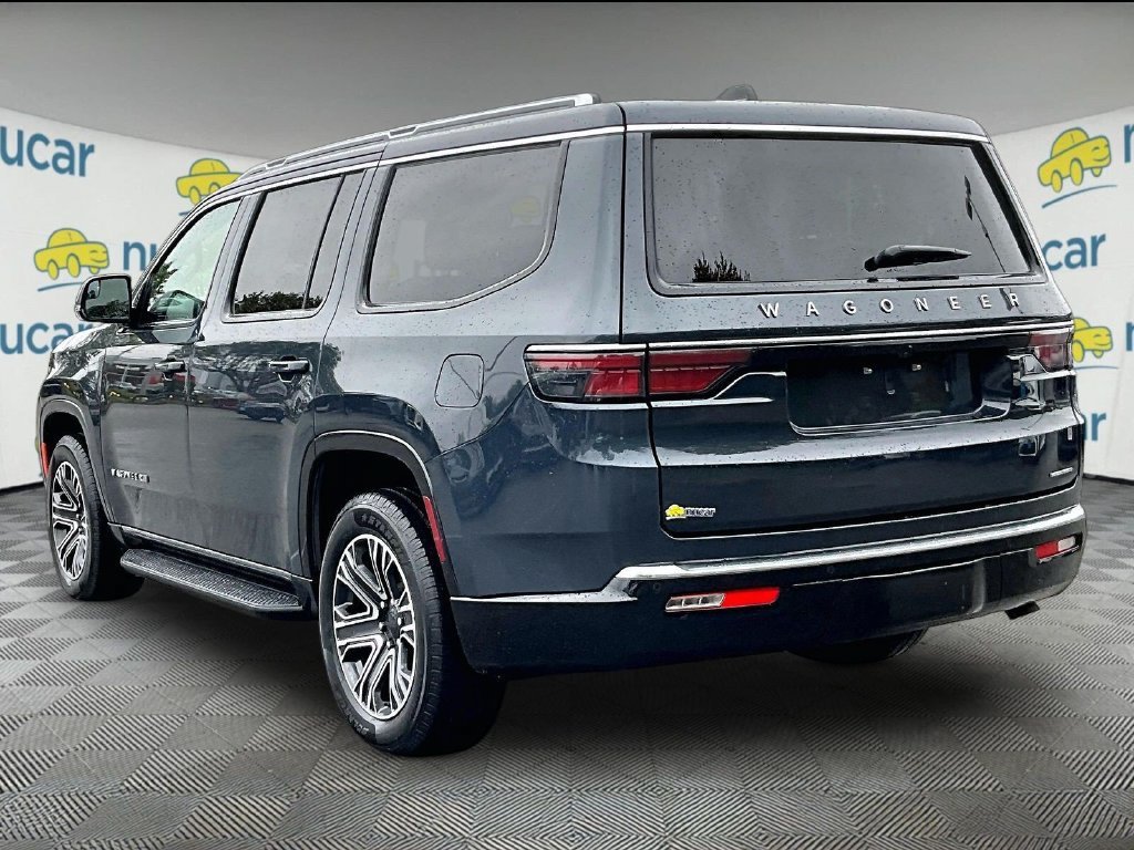 Used 2024 Jeep Wagoneer Series II AWD/4WD image 4