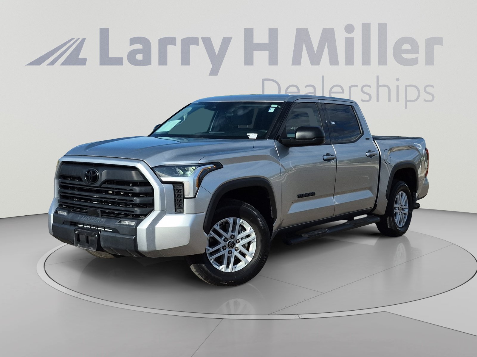 Used 2022 Toyota Tundra SR5 w/ SR5 Premium Package RWD video 1
