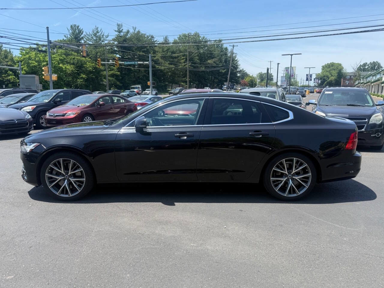 Used 2017 Volvo S90 T6 Momentum w/ Vision Package AWD/4WD image 6