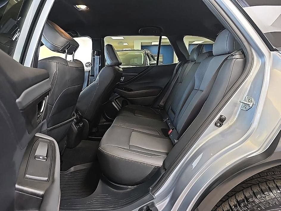 Used 2022 Subaru Outback Wilderness AWD/4WD image 29
