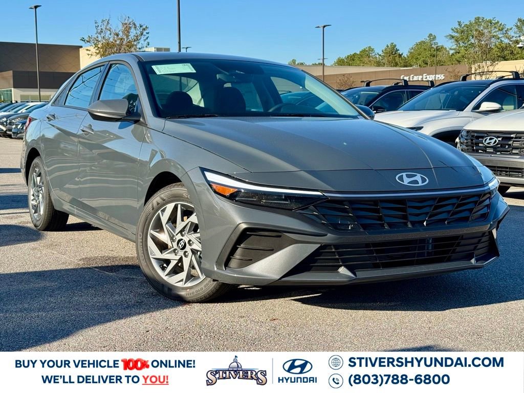 New 2026 Hyundai Elantra Blue w/ Cargo Package