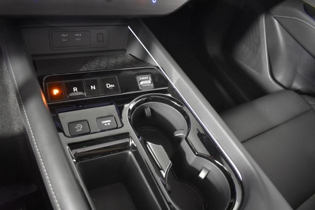 Certified 2025 Nissan Murano SL AWD/4WD image 28