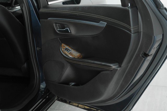 Used 2014 Chevrolet Impala LT w/ Convenience Package image 46