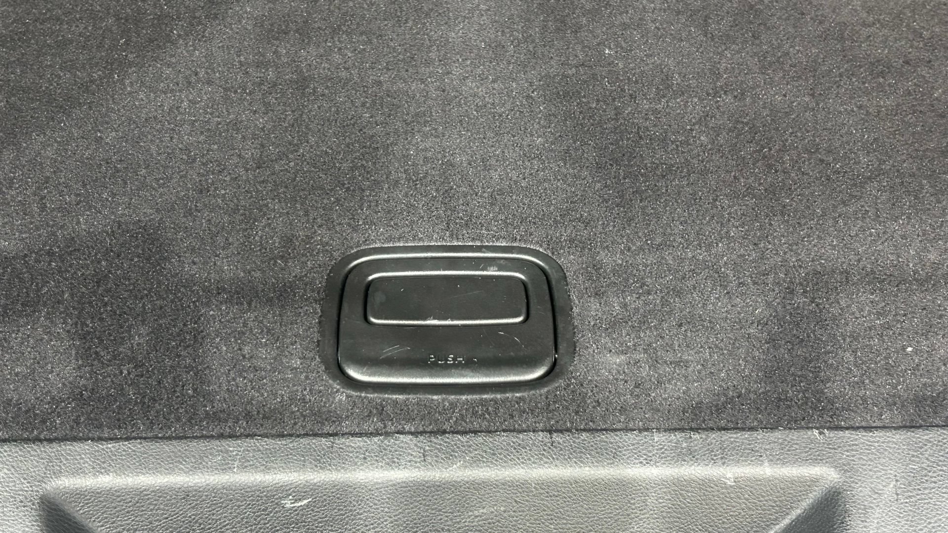 Used 2019 Jeep Grand Cherokee Trailhawk AWD/4WD image 28