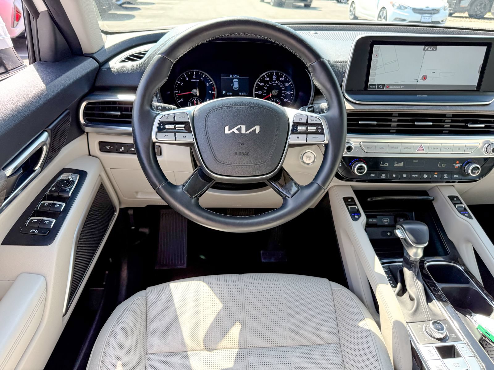 Certified 2022 Kia Telluride EX w/ EX Premium Package AWD/4WD image 37