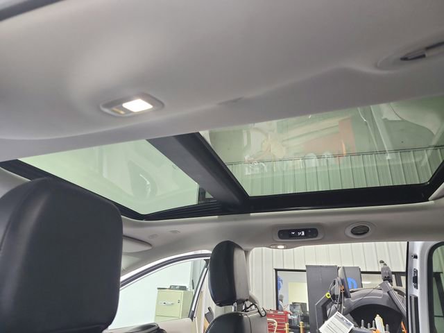 Used 2024 Chrysler Pacifica Limited image 22