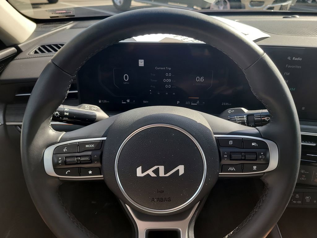 Used 2025 Kia K5 EX FWD image 30
