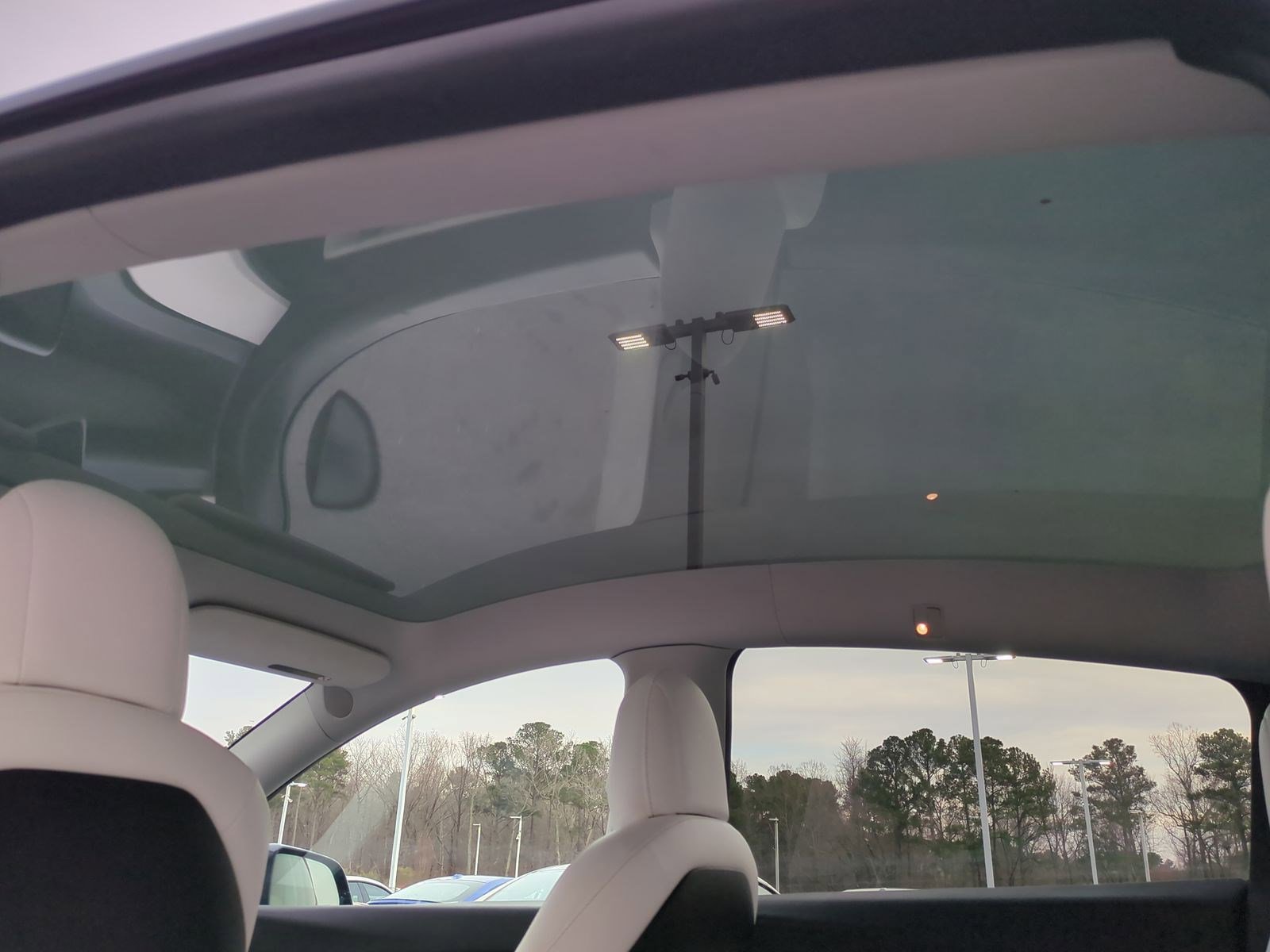 Used 2021 Tesla Model Y 2WD image 28