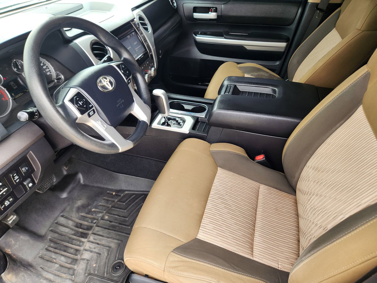 Used 2015 Toyota Tundra SR5 w/ SR5 Upgrade Package image 14