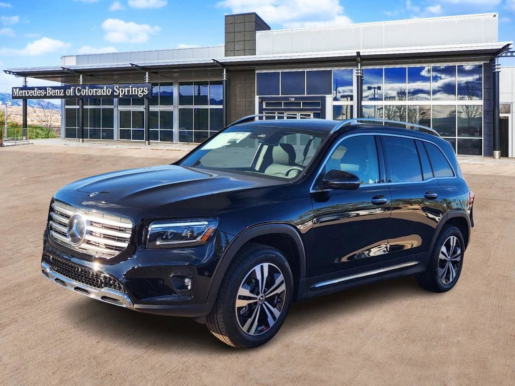 New 2025 Mercedes-Benz GLB 250 4MATIC image 3