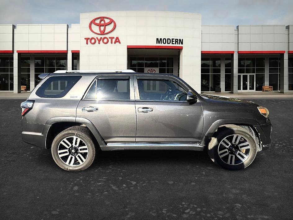Certified 2024 Toyota 4Runner Limited AWD/4WD image 4