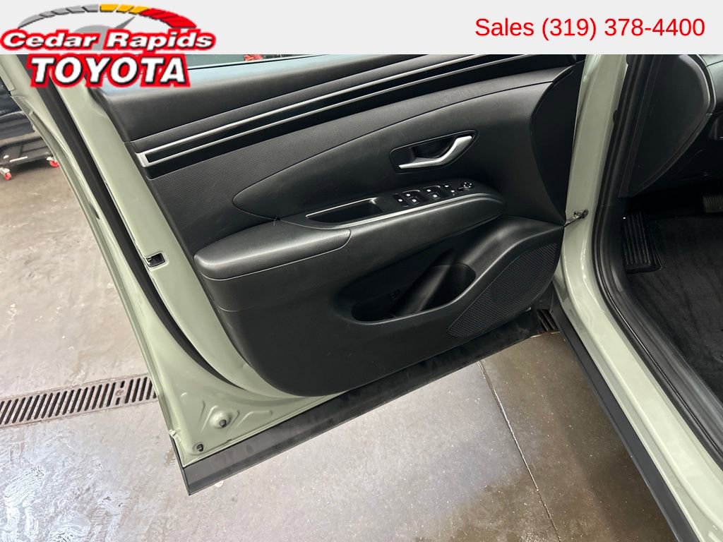 Used 2022 Hyundai Santa Cruz SEL w/ Activity Package image 12