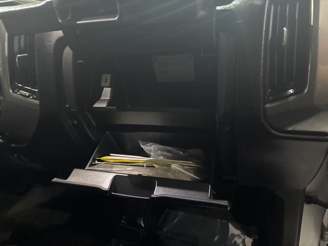 Used 2018 Chevrolet Silverado 1500 LT w/ All Star Edition image 34