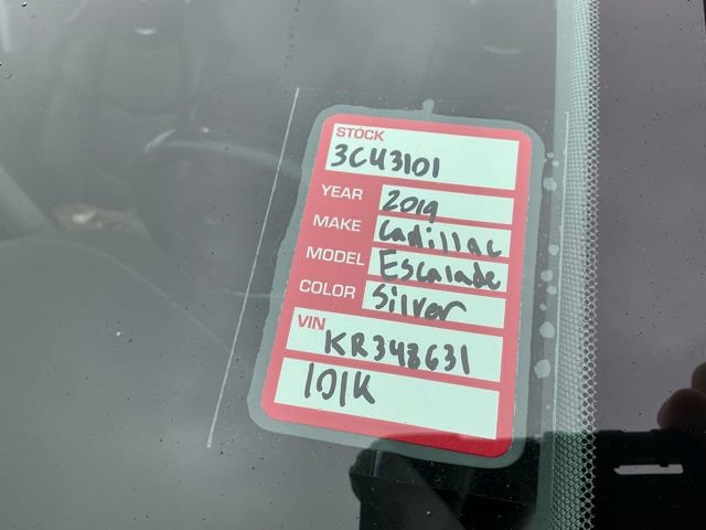 Used 2019 Cadillac Escalade Premium Luxury image 41