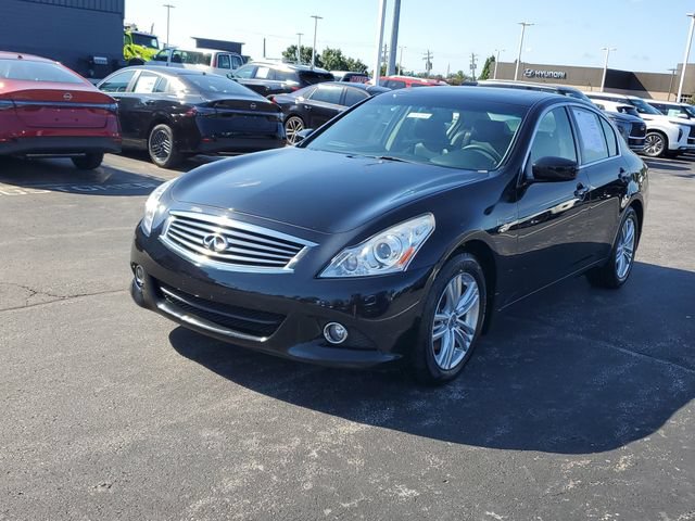 Used 2013 INFINITI G37 x Sedan w/ Premium Pkg AWD/4WD image 2