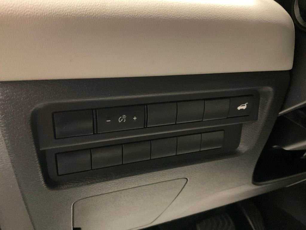 Used 2022 Mitsubishi Outlander SEL AWD/4WD image 14