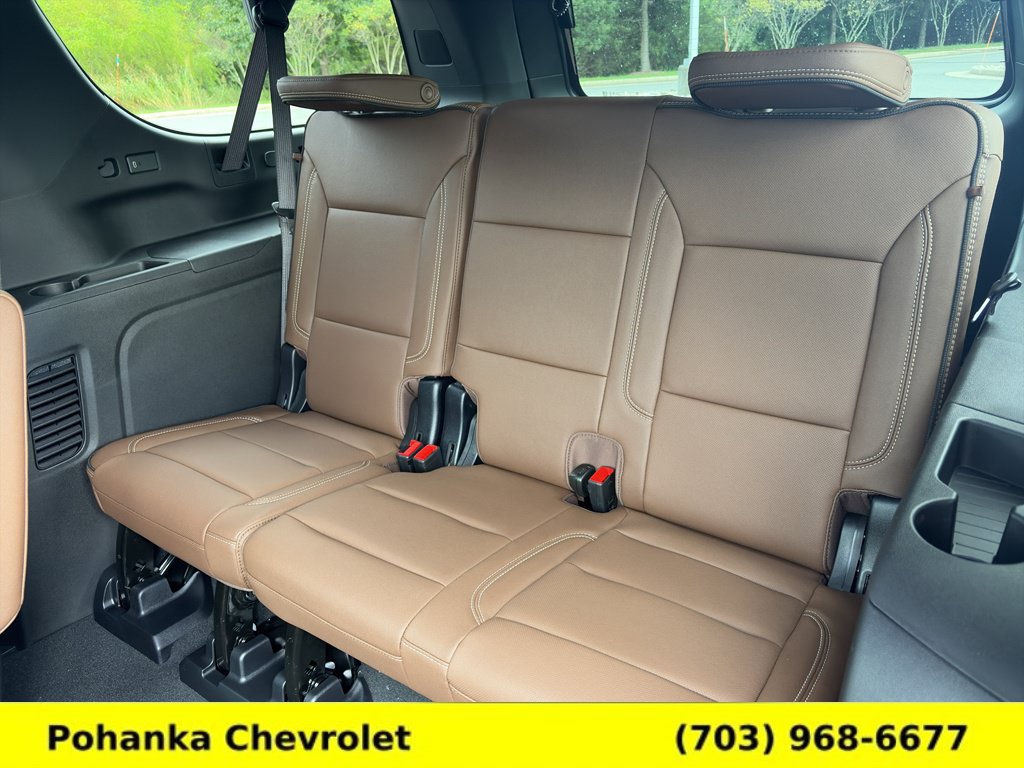 New 2026 Chevrolet Suburban High Country AWD/4WD image 28