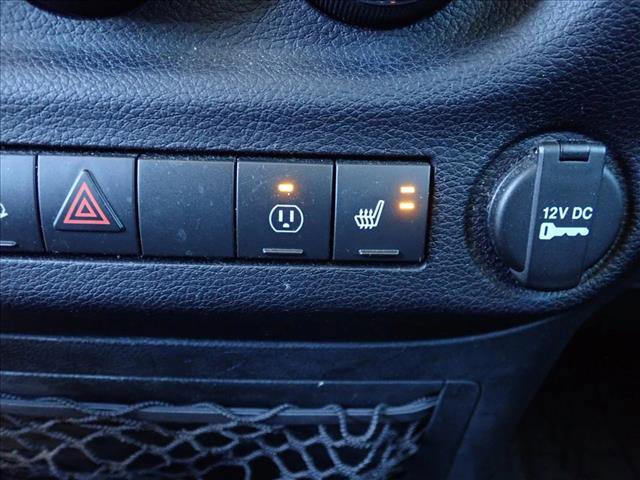 Used 2015 Jeep Wrangler Sahara w/ Connectivity Group AWD/4WD image 17