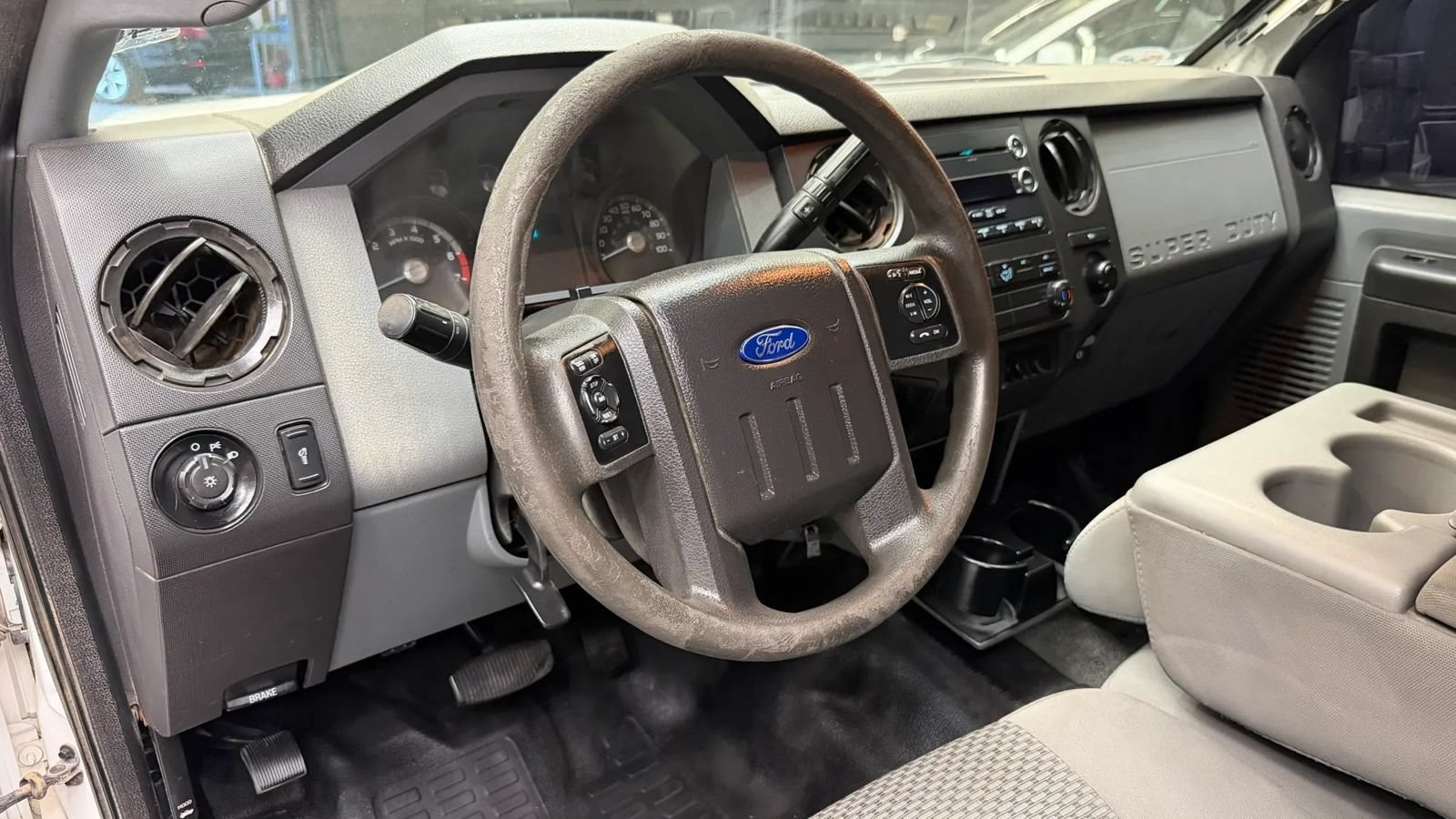 Used 2015 Ford F250 XL w/ Power Equipment Group RWD image 5