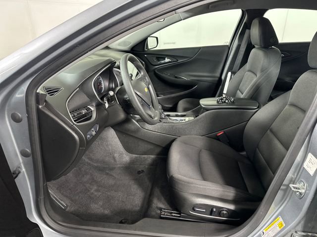 Used 2024 Chevrolet Malibu LT FWD image 11
