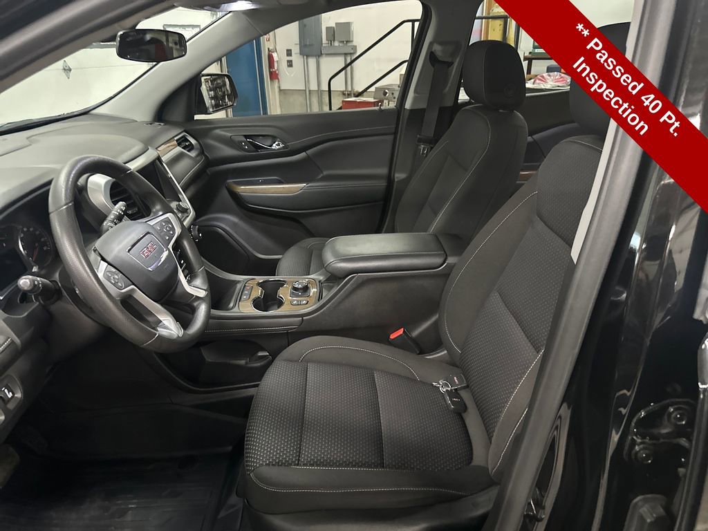 Used 2023 GMC Acadia SLE w/ Driver Convenience Package image 12