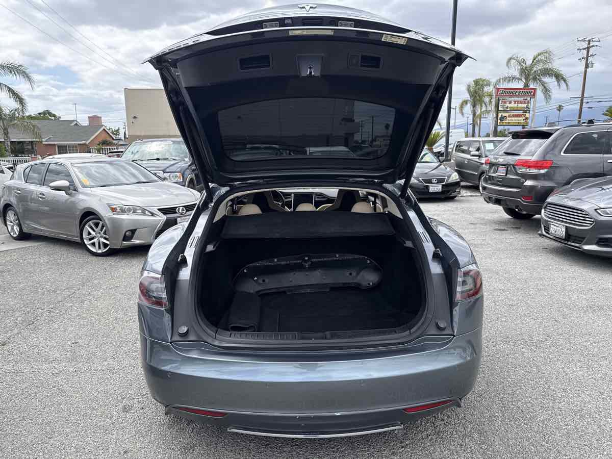 Used 2014 Tesla Model S 85 RWD image 12