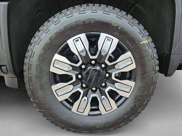 New 2026 GMC Sierra 2500 Denali w/ Denali Reserve Package image 10