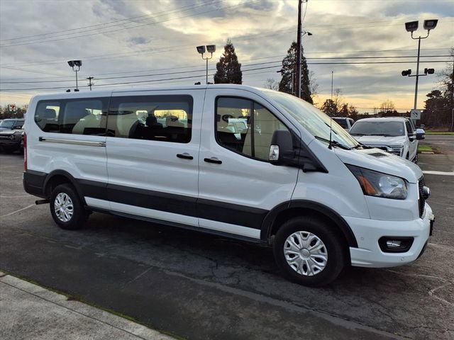 Used 2023 Ford Transit 350 XLT image 4