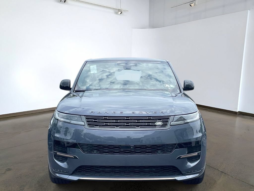 New 2026 Land Rover Range Rover Sport Dynamic SE AWD/4WD image 2