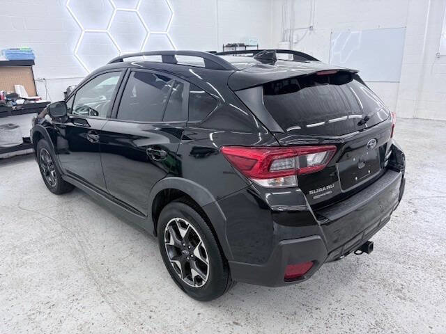 Used 2020 Subaru Crosstrek 2.0i Premium image 3