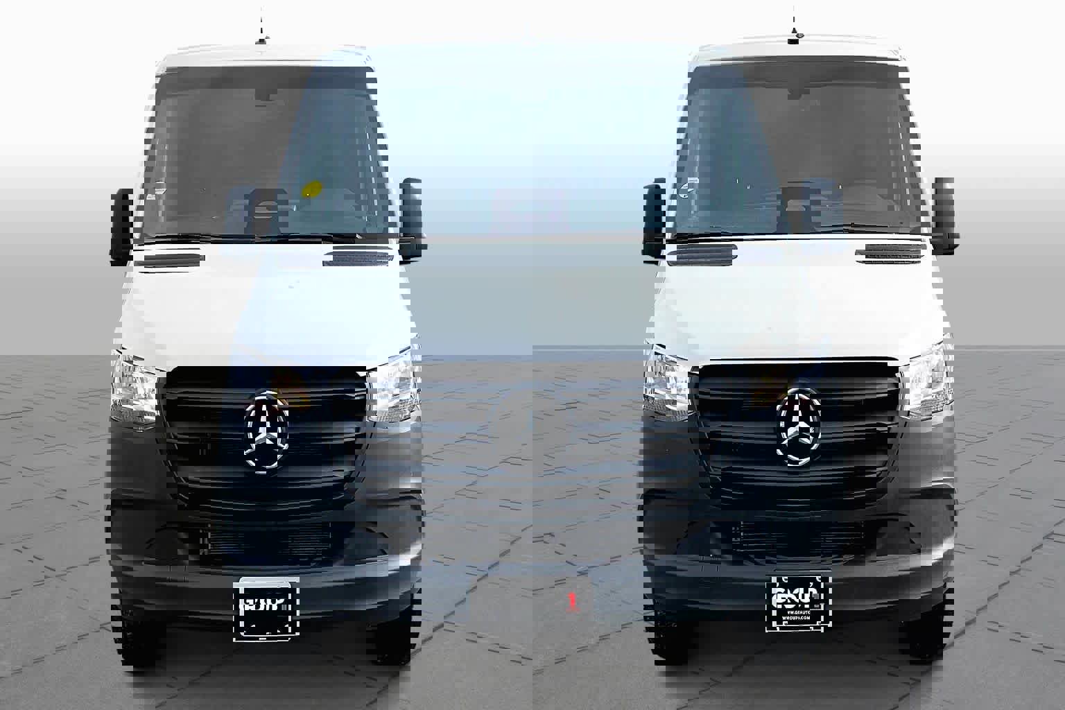 Used 2025 Mercedes-Benz Sprinter 2500 image 4